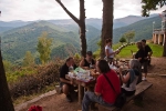 Ručak ispred doma Karadžica