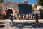 Snimanje filma na ulazu u tvrđavu