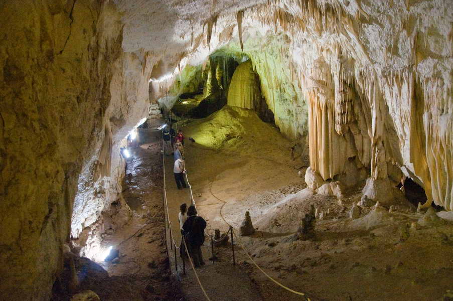 Suvi horizont Rajkove pećine