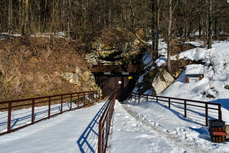 Entrance to the Resava cave