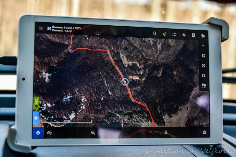 Android tablet and satmaps on Locus