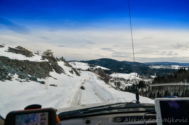 Descending towards Bzovik