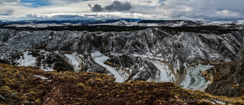 The famous Molitva scenic viewpoint above Uvac