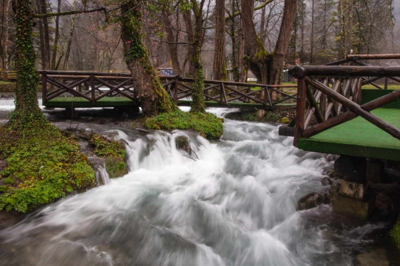 There is a restaurant above Godina river in summertime