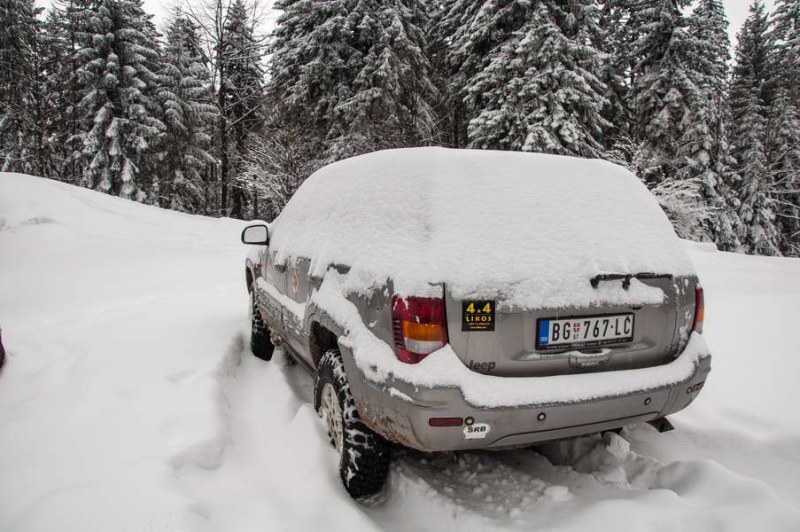 New snow between April 5th and 6th