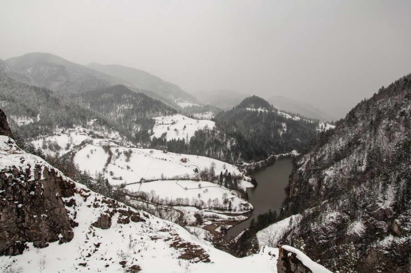 A wintery view of the Spajića lake