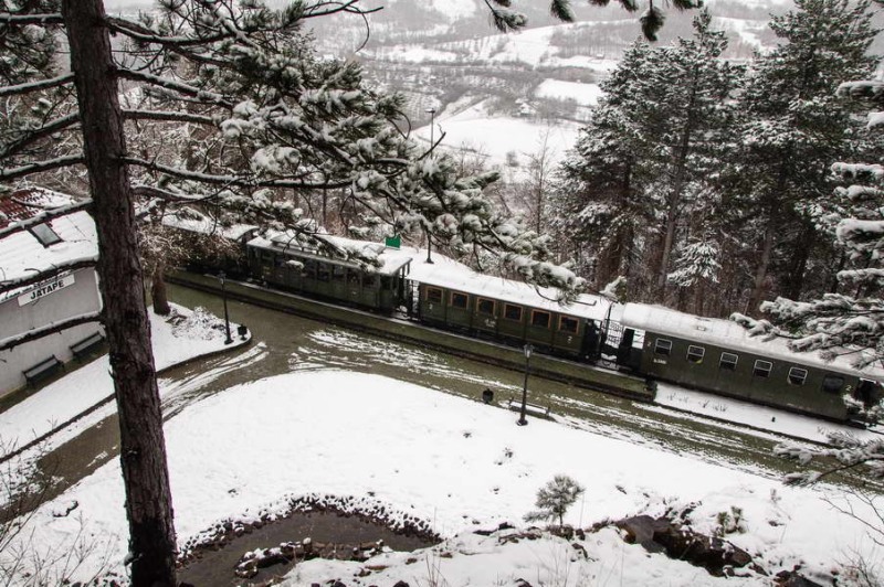 Scenic train at Jatare station