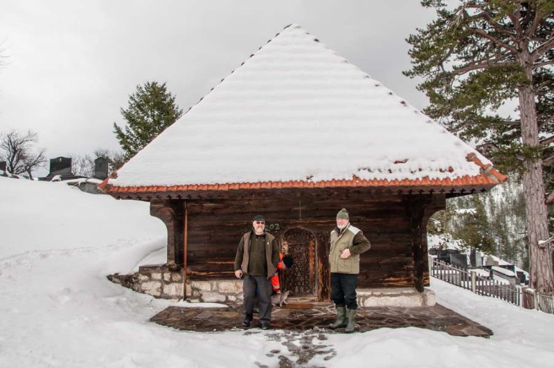Dobroselica wooden church