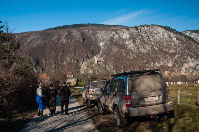 Looking at the medieval fortress above Mileševka canyon
