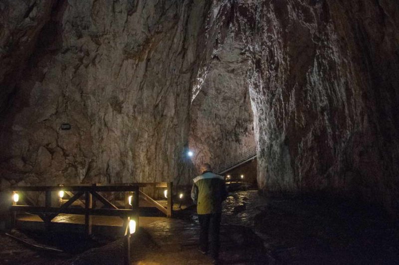 Exploring the Stopića cave